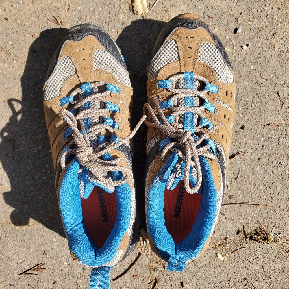 Merrell W's Accentor Hiking Shoe